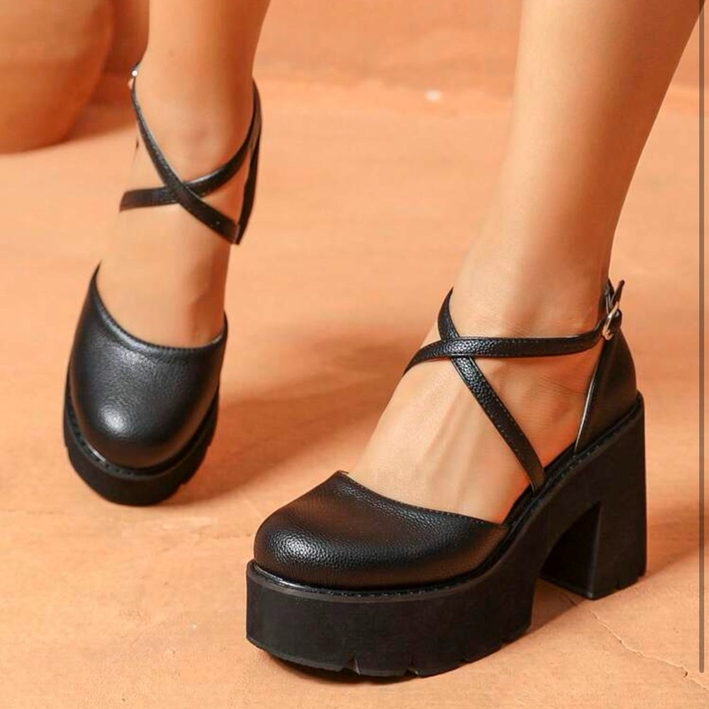 Black Platform Chunky Heel Shoes
